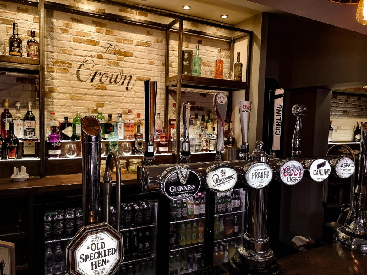 The Crown Inn Gayton  Buitenkant foto